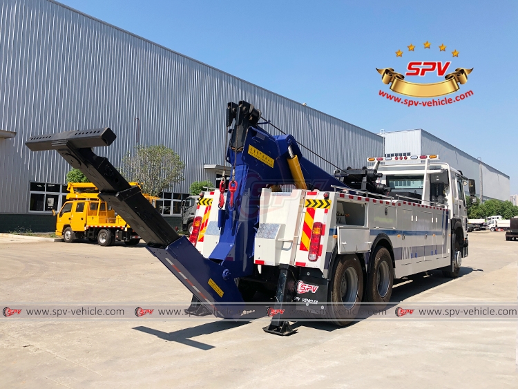 16 Tons Heavy Duty Wrecker Sinotruck - RB1